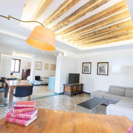 Ca Grimani Stunning View And Comfort Венеция Екстериор снимка