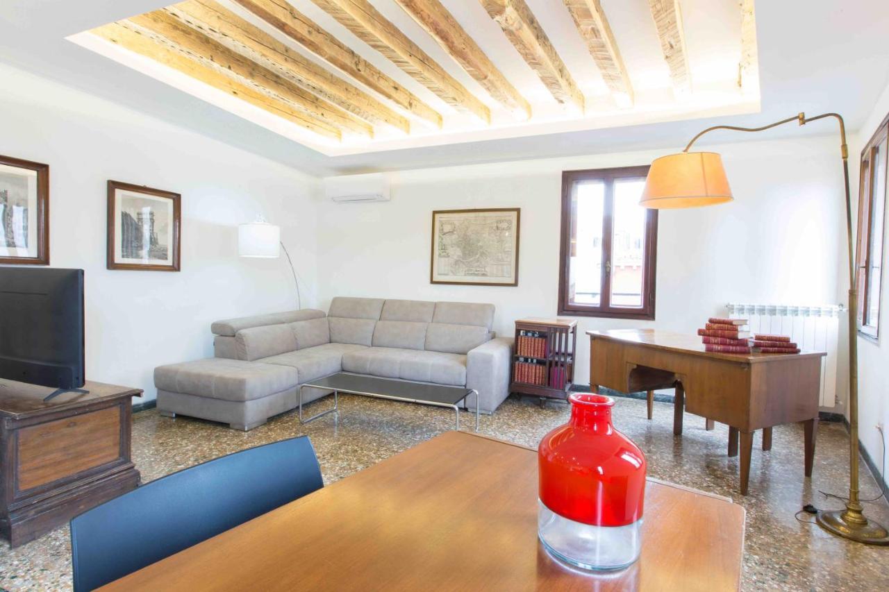 Ca Grimani Stunning View And Comfort Венеция Екстериор снимка